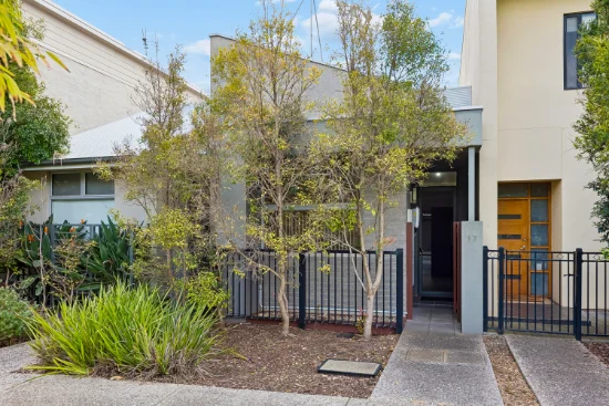17 Hope Lane, Mawson Lakes, SA 5095