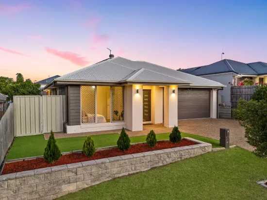 17 Illidge Street, Augustine Heights, Qld 4300