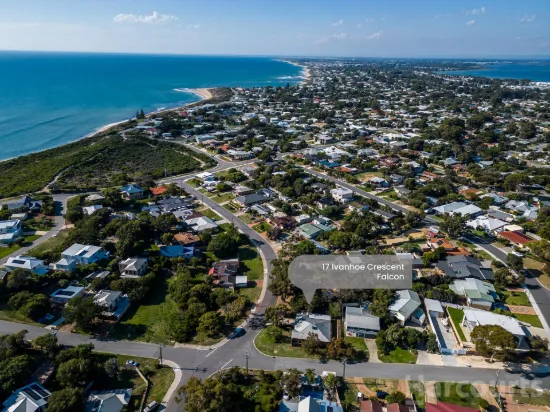 17 Ivanhoe Crescent, Falcon, WA 6210