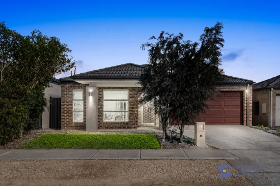 17  Ixora Crescent, Manor Lakes, Vic 3024