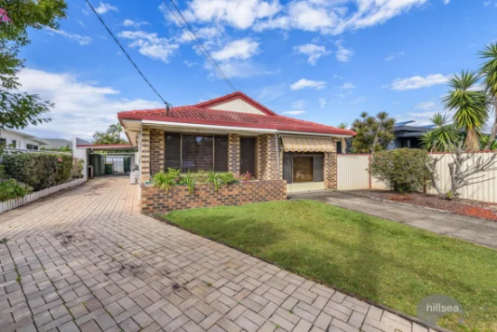 17 Jacaranda Avenue, Hollywell, Qld 4216