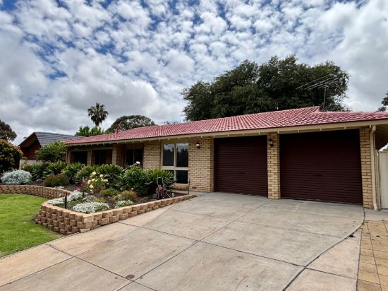 17 Jade Crescent, Aberfoyle Park SA 5159-Image