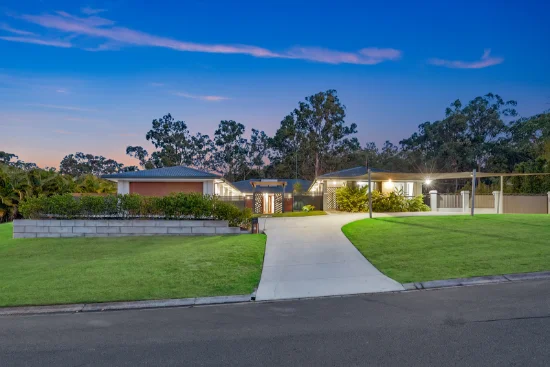 17 Josephine Terrace, Highland Park, Qld 4211