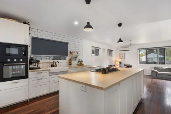 17 Kevin Street, Riverview, Qld 4303