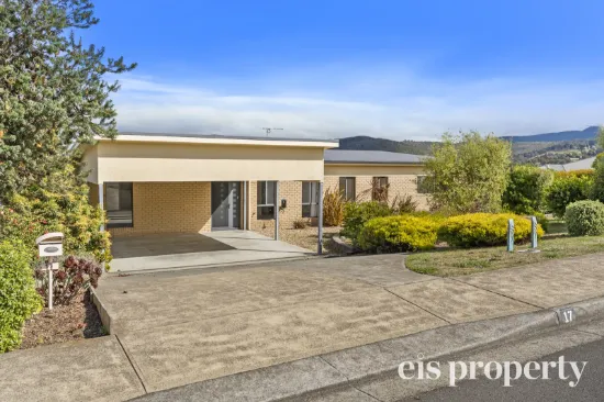 17 Kingfisher Street, Kingston, Tas 7050