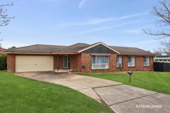 17 Kyra Close, Lilydale, Vic 3140