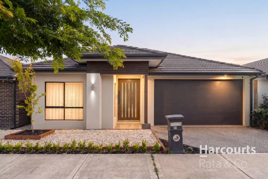 17 Lavelle Place, Wollert, Vic 3750 - For Sale