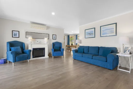17 Lincoln Parade, Aspendale, Vic 3195-Image