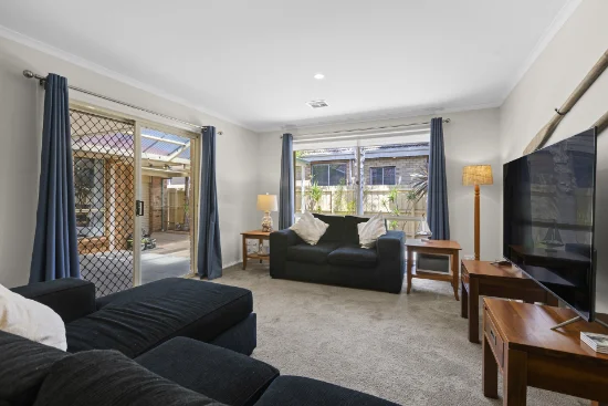 17 Lincoln Parade, Aspendale, Vic 3195-Image