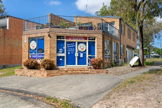 17 Lloyd Avenue, Chain Valley Bay, NSW 2259