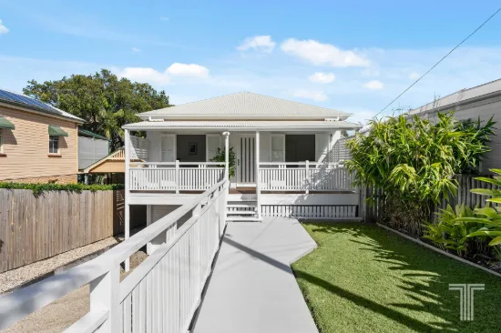 17 Longfellow Street, Norman Park, Qld 4170