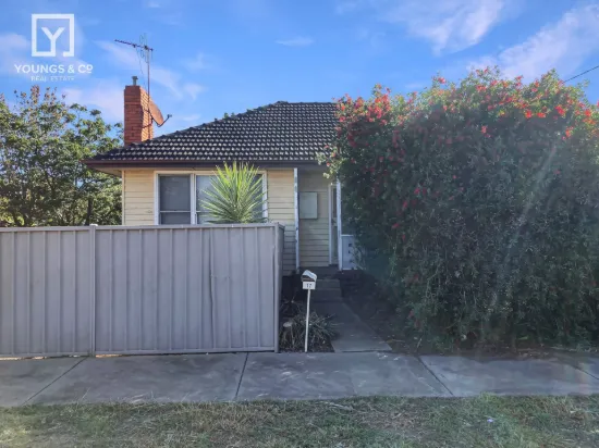 17 Mackenzie Street, Numurkah, Vic 3636