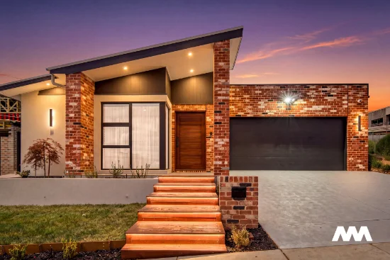 17 Manicaros Terrace, Whitlam, ACT 2611