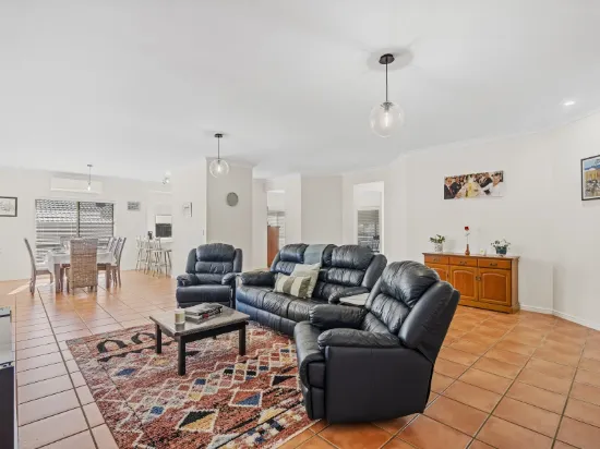 17 Marianne Street, Victoria Point, Qld 4165-Image