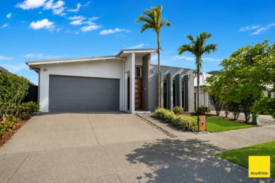 17 Master Circuit, Trinity Beach, Qld 4879