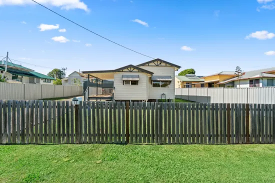 17 May Street, Granville, Qld 4650