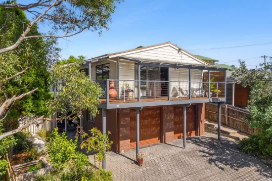 17 Meaby Street, Jan Juc, Vic 3228