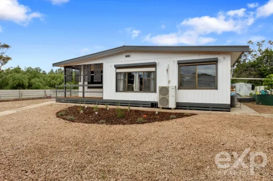 17 Milne Street, Moonta Mines, SA 5558