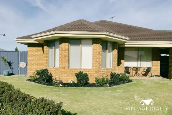 17 Mintberry Gardens, Byford, WA 6122