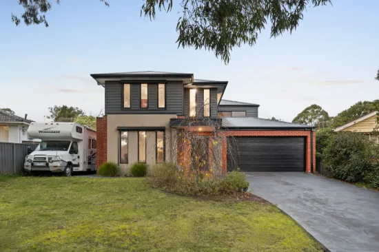 17 Mitchell Avenue, Boronia, Vic 3155
