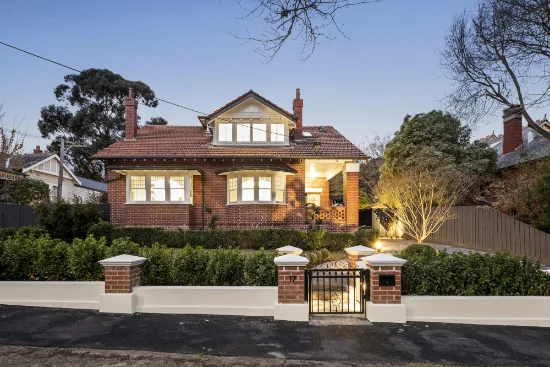 17 Myrtle Road, Canterbury, Vic 3126