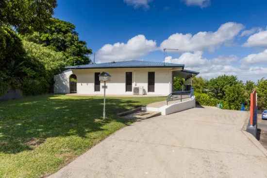 17 Naish Avenue, Mount Pleasant, Qld 4740