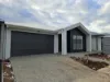 17 Nectarine Street, Thornhill Park, Vic 3335