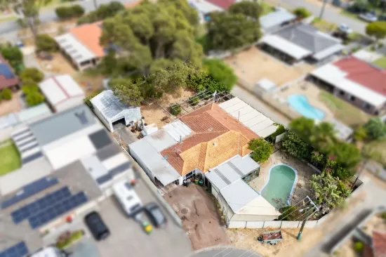 17 Nowranie Place, Hillman, WA 6168