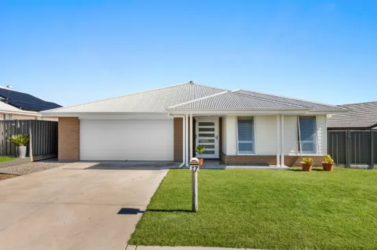17 Oakmont Close, Heddon Greta, NSW 2321