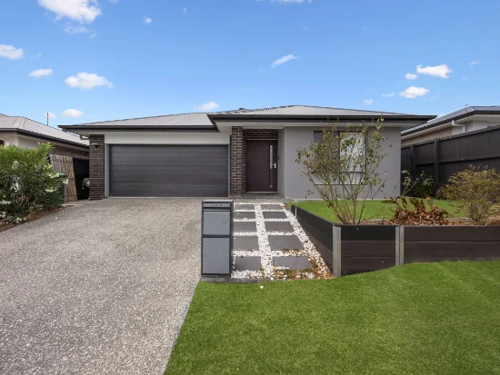 17 Palmerston St, Ripley, Qld 4306 - For Rent