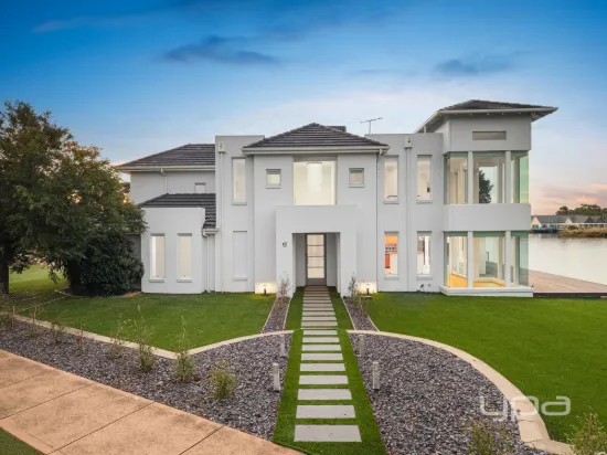 17 Panorama Way, Sanctuary Lakes, Vic 3030