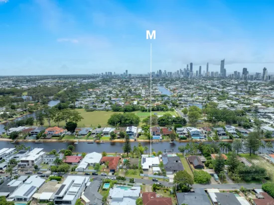 17 Park Avenue, Broadbeach Waters, Qld 4218