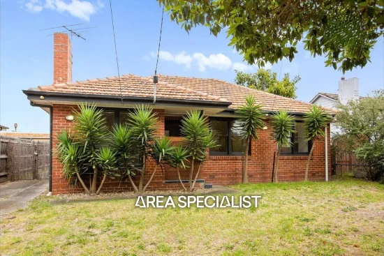 17 Pine Street, Frankston North, Vic 3200