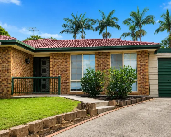 17 Plimsoll Court, Caboolture South, Qld 4510