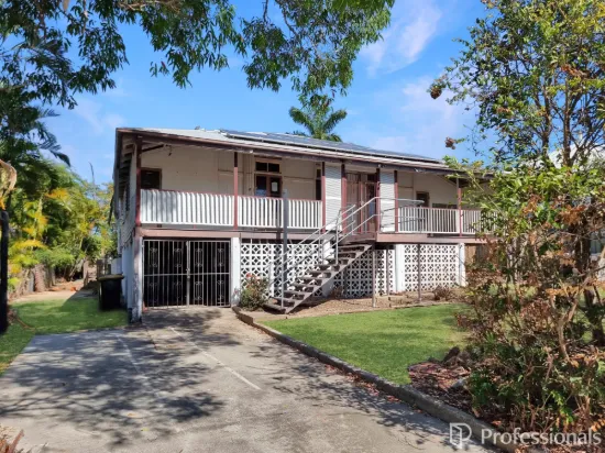 17 Poole Street, Bowen, Qld 4805