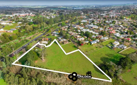 17 Princes Avenue, Drouin, Vic 3818
