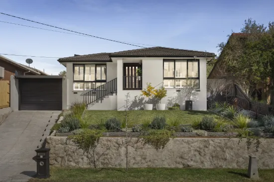 17 Randwick Drive, Keilor Park, Vic 3042