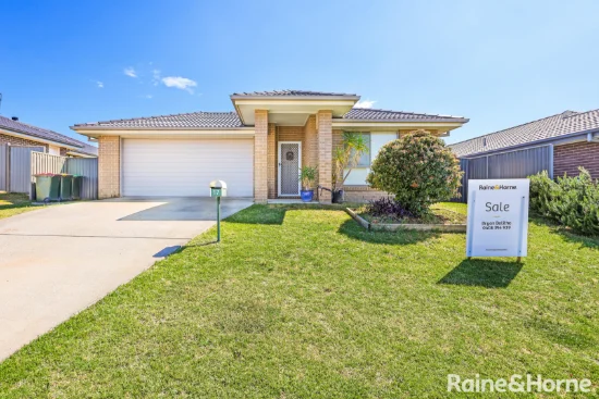17 Reginald Drive, Kootingal, NSW 2352