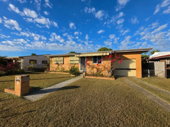 17 Richards Street, Svensson Heights, Qld 4670