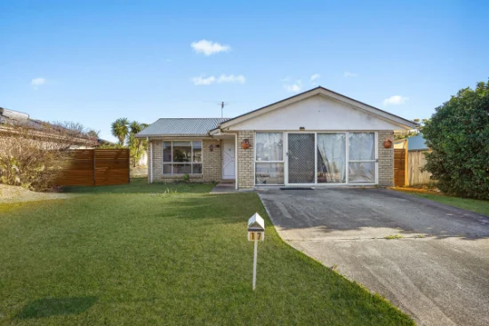 17 Sandalwood Street, Narangba, Qld 4504