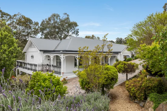 17 Scenic Court, Chandlers Hill, SA 5159