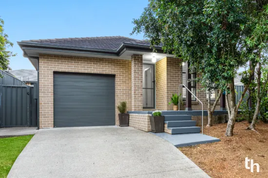 17 Serenity Crescent, Fletcher, NSW 2287
