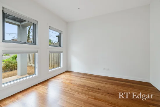 17 Shaftesbury Parade, Thornbury, Vic 3071-Image