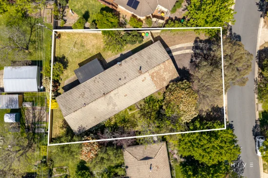 17 Shenton Crescent, Stirling, ACT 2611