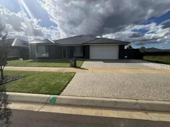 17 STEPHEN STREET, Angle Vale, SA 5117