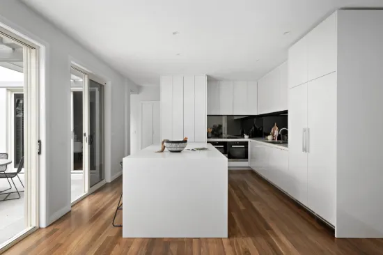 17 The Cove, Port Melbourne, Vic 3207-Image