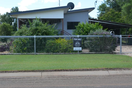 17 Thistle Street, Blackall, Qld 4472