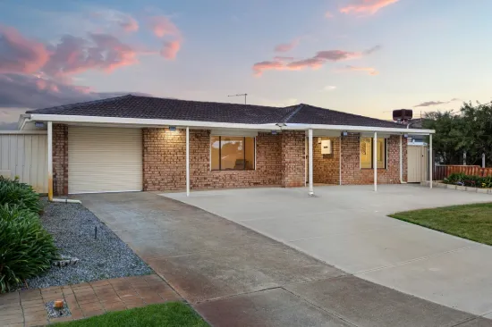17 Torcross Street, Warnbro, WA 6169