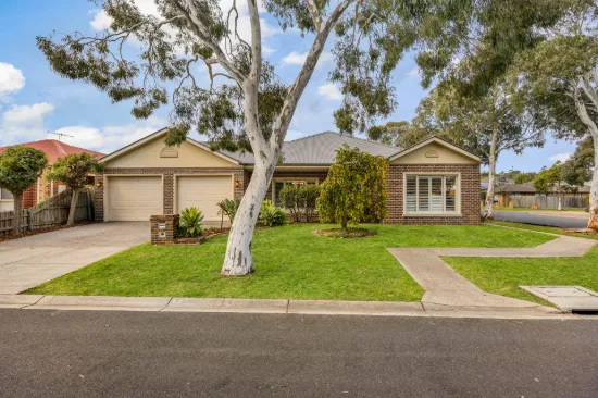 17 Treefern Drive, Sunbury, Vic 3429