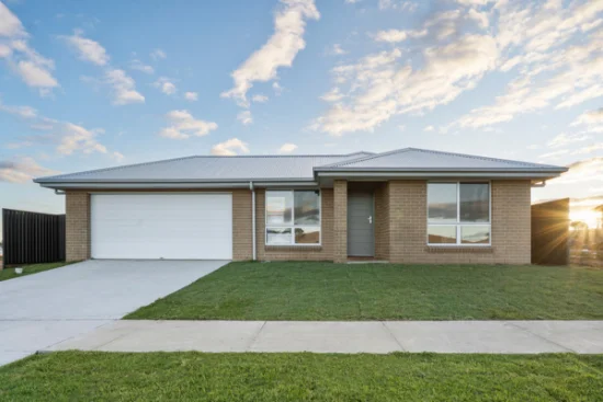 17 Triumph Street, Goulburn, NSW 2580